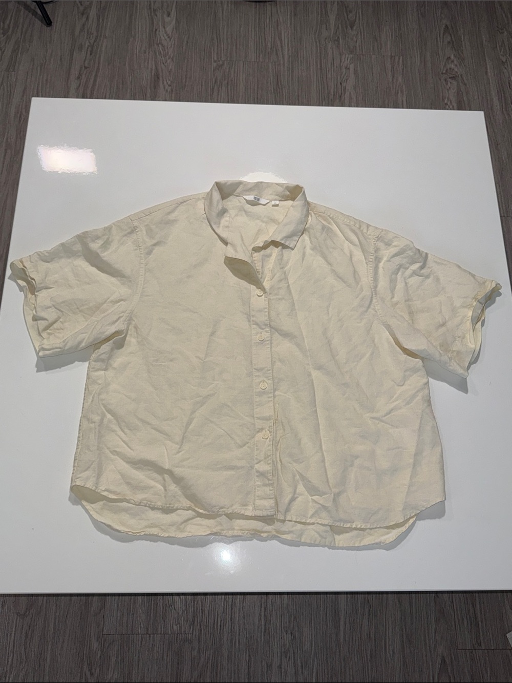 Uniqlo women’s Linen Blend Open Collar Short Sleeve Shirt